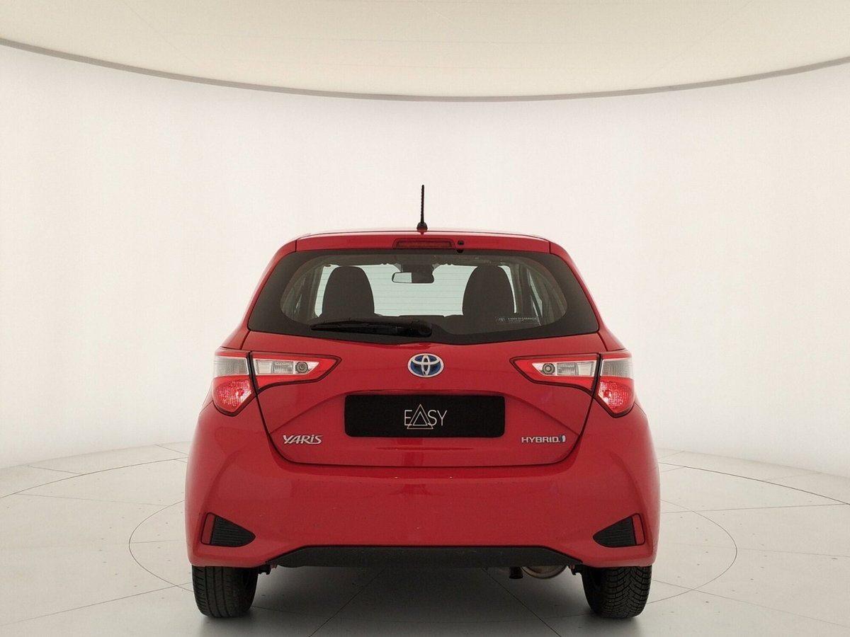 Toyota Yaris 1.5 Hybrid 5 porte Active (5)
