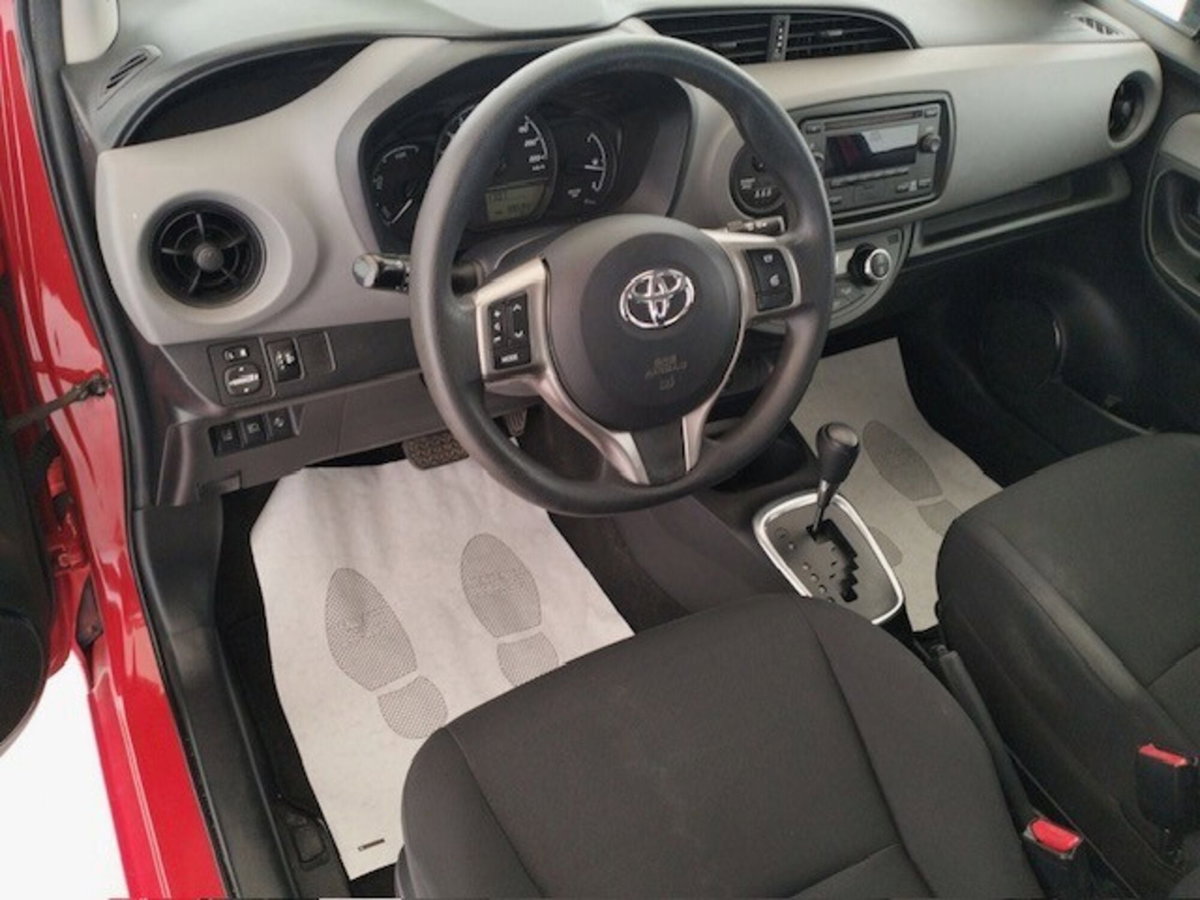 Toyota Yaris 1.5 Hybrid 5 porte Active (7)