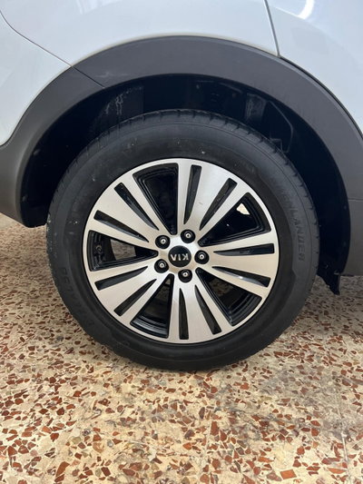 Kia Sportage 1.7 CRDI VGT 2WD Cool (9)