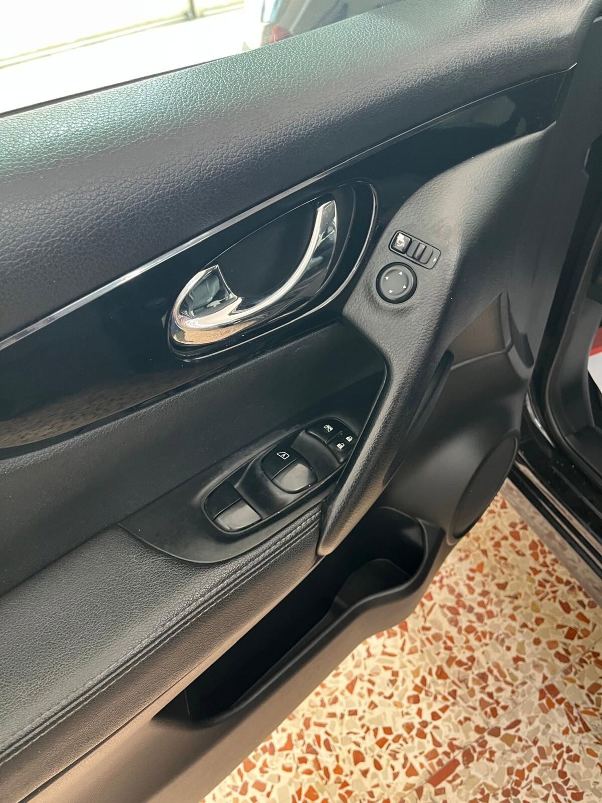 Nissan Qashqai 1.6 dCi DPF 360 (14)