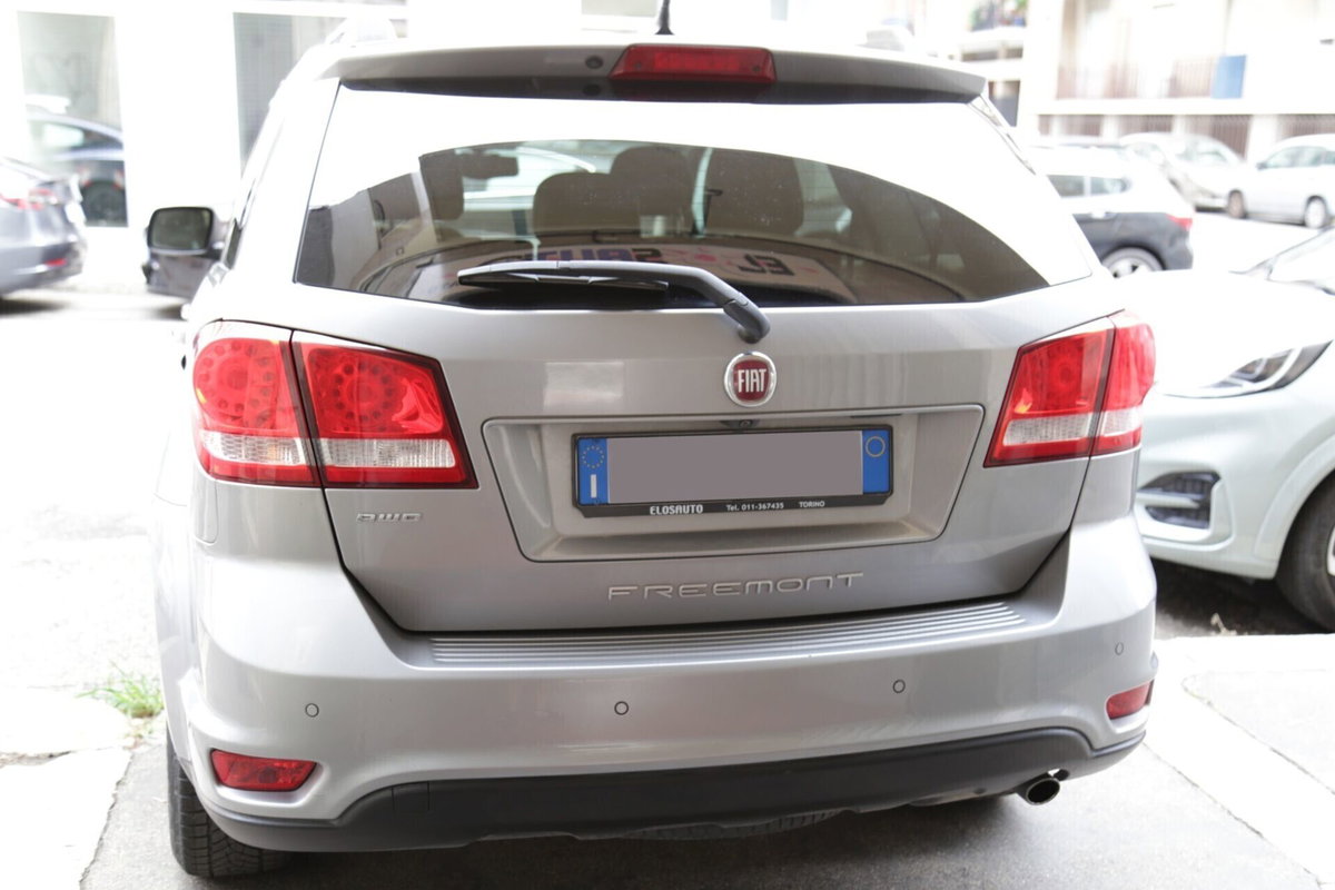 Fiat Freemont 2.0 Mjt 170 CV 4x4 Automatica Lounge (16)