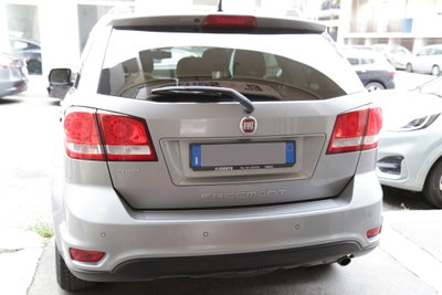 Fiat Freemont 2.0 Mjt 170 CV 4x4 Automatica Lounge (16)