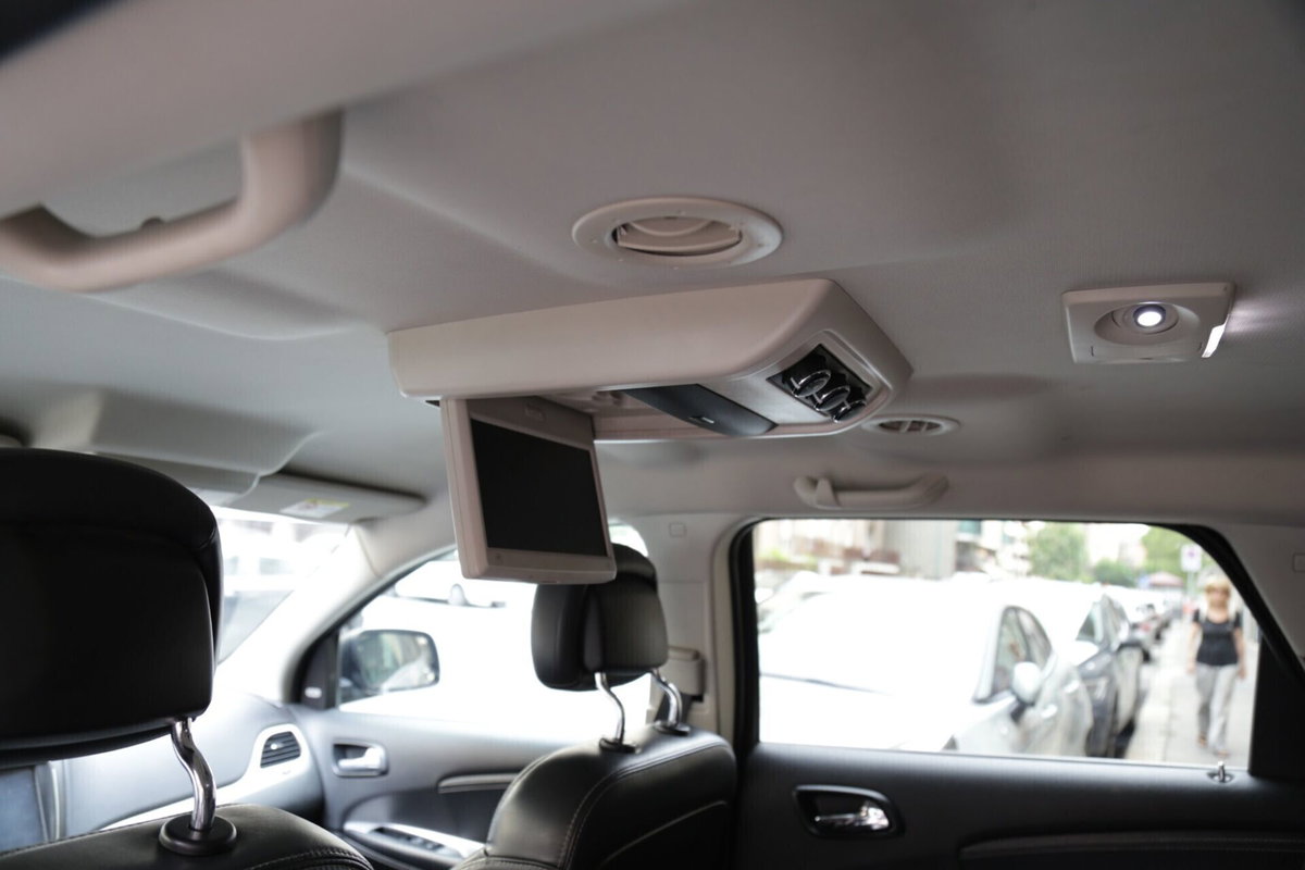 Fiat Freemont 2.0 Mjt 170 CV 4x4 Automatica Lounge (2)