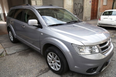 Fiat Freemont 2.0 Mjt 170 CV 4x4 Automatica Lounge (7)