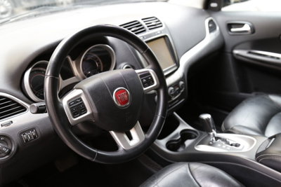 Fiat Freemont 2.0 Mjt 170 CV 4x4 Automatica Lounge (8)