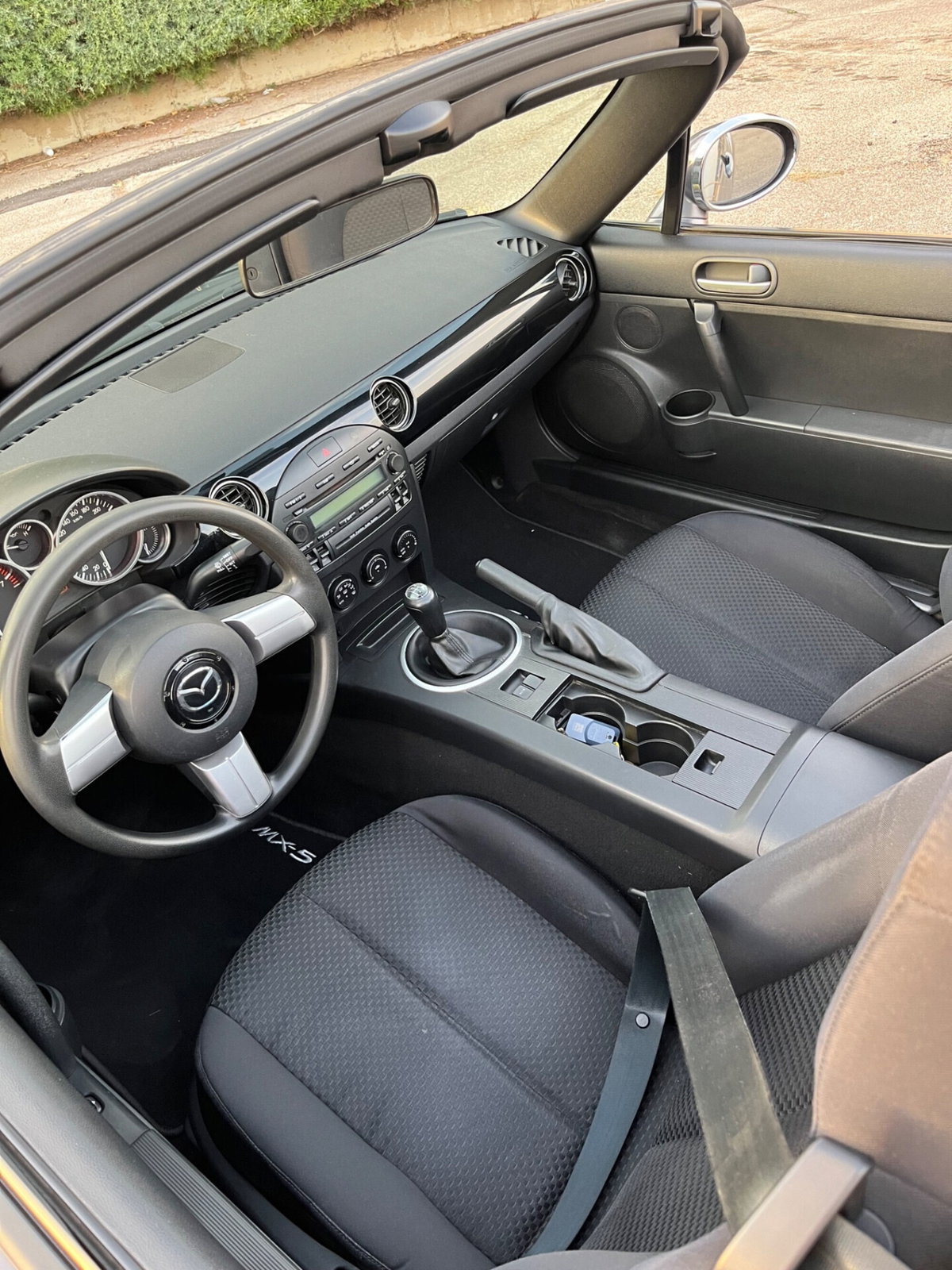 Mazda MX-5 Roadster 1.8L 16V Earth (5)