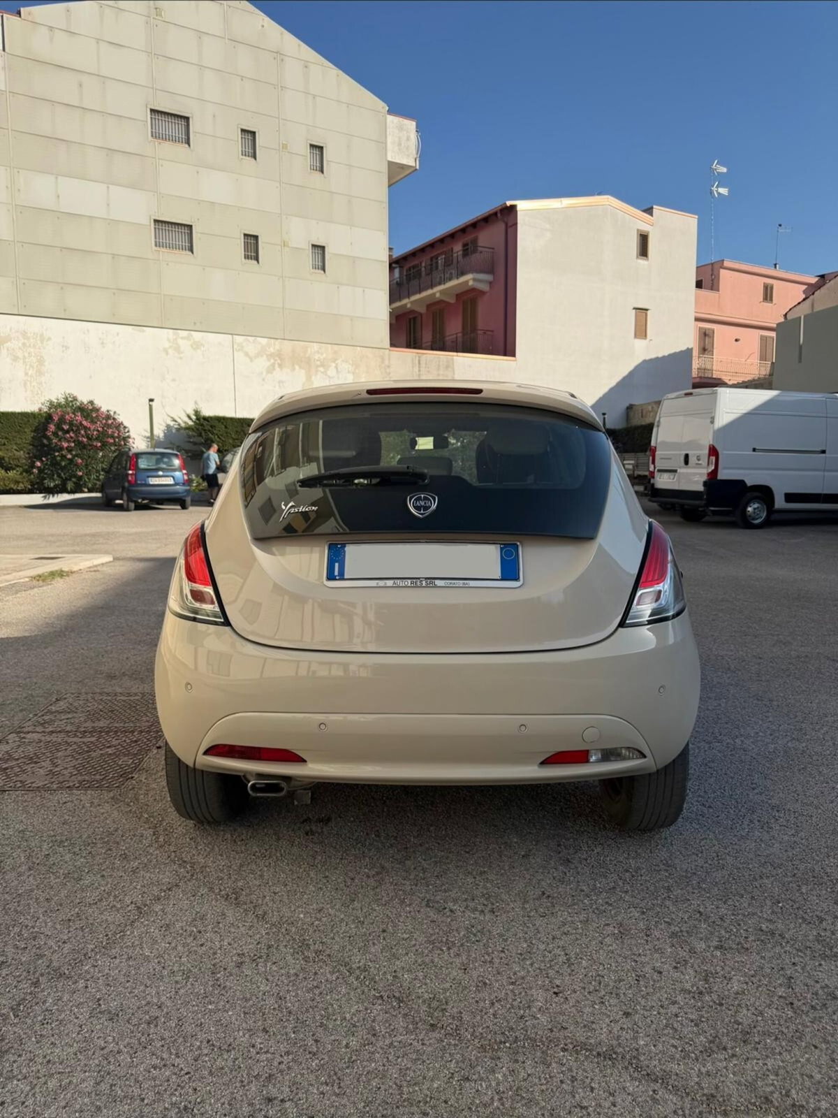 Lancia Ypsilon 1.2 69 CV 5 porte GPL Ecochic Gold (5)