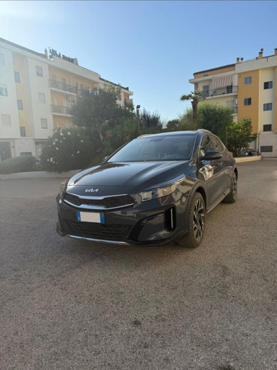 Kia XCeed 1.6 crdi mhev Business 136cv dct usata