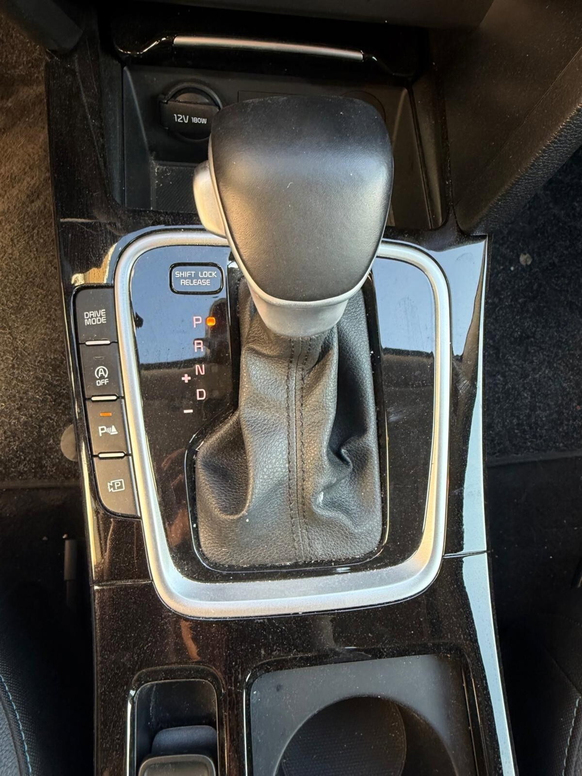 Kia XCeed 1.6 crdi mhev Business 136cv dct (12)