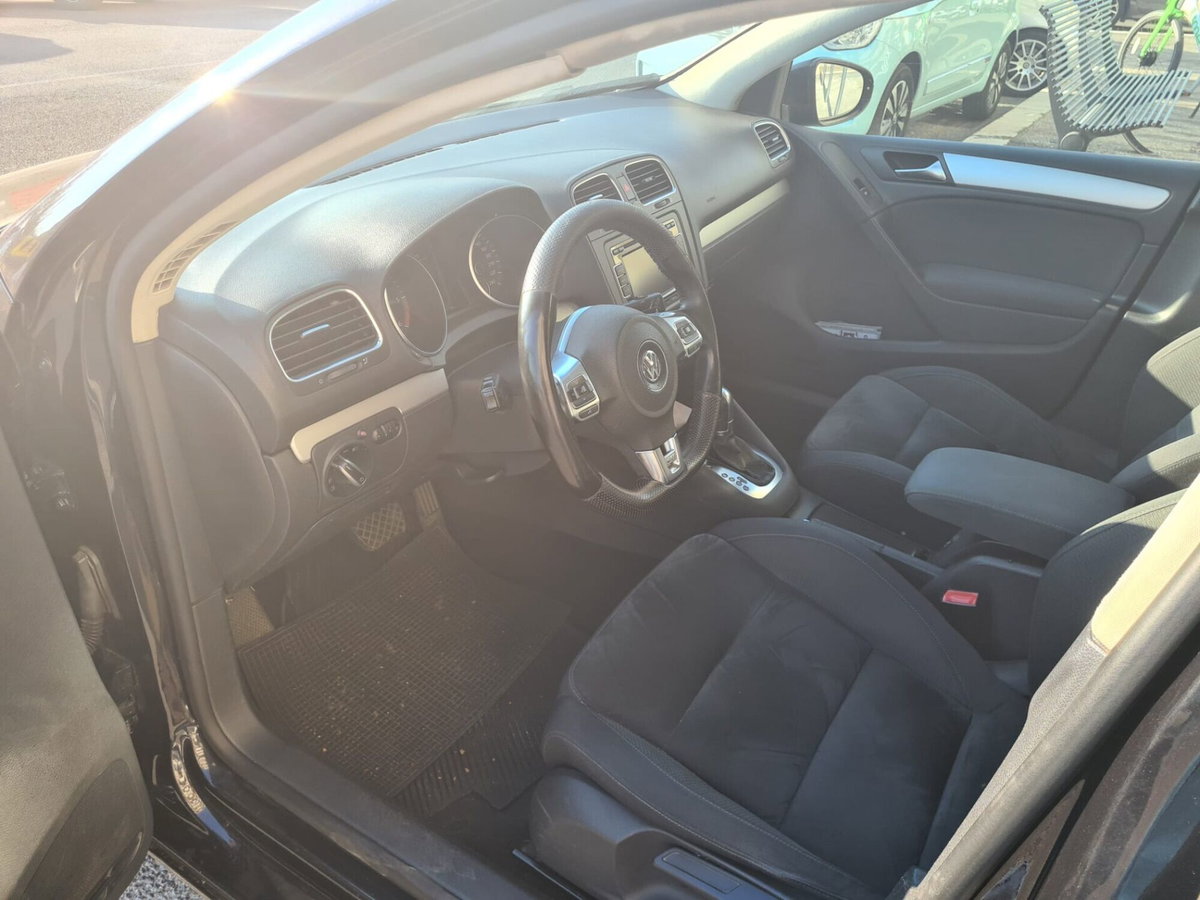 Volkswagen Golf 2.0 TDI 140CV DPF DSG 5p. Highline (9)