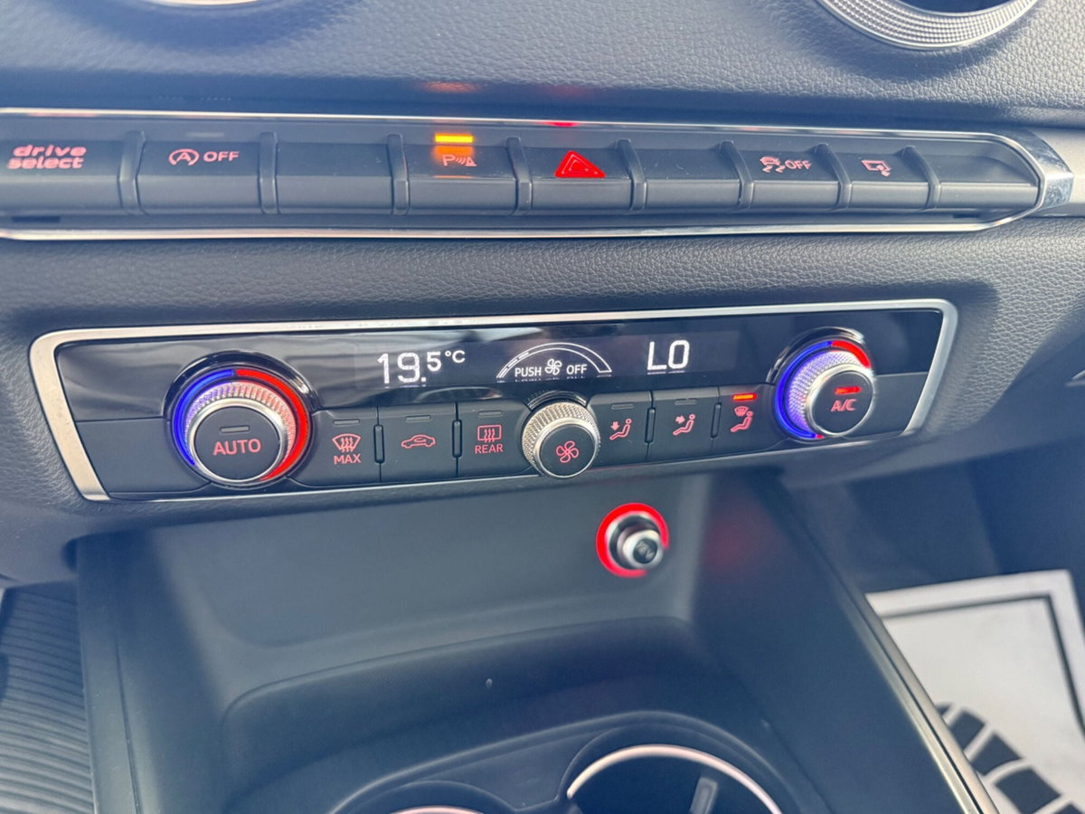 Audi A3 Sportback 2.0 TDI Sport (18)