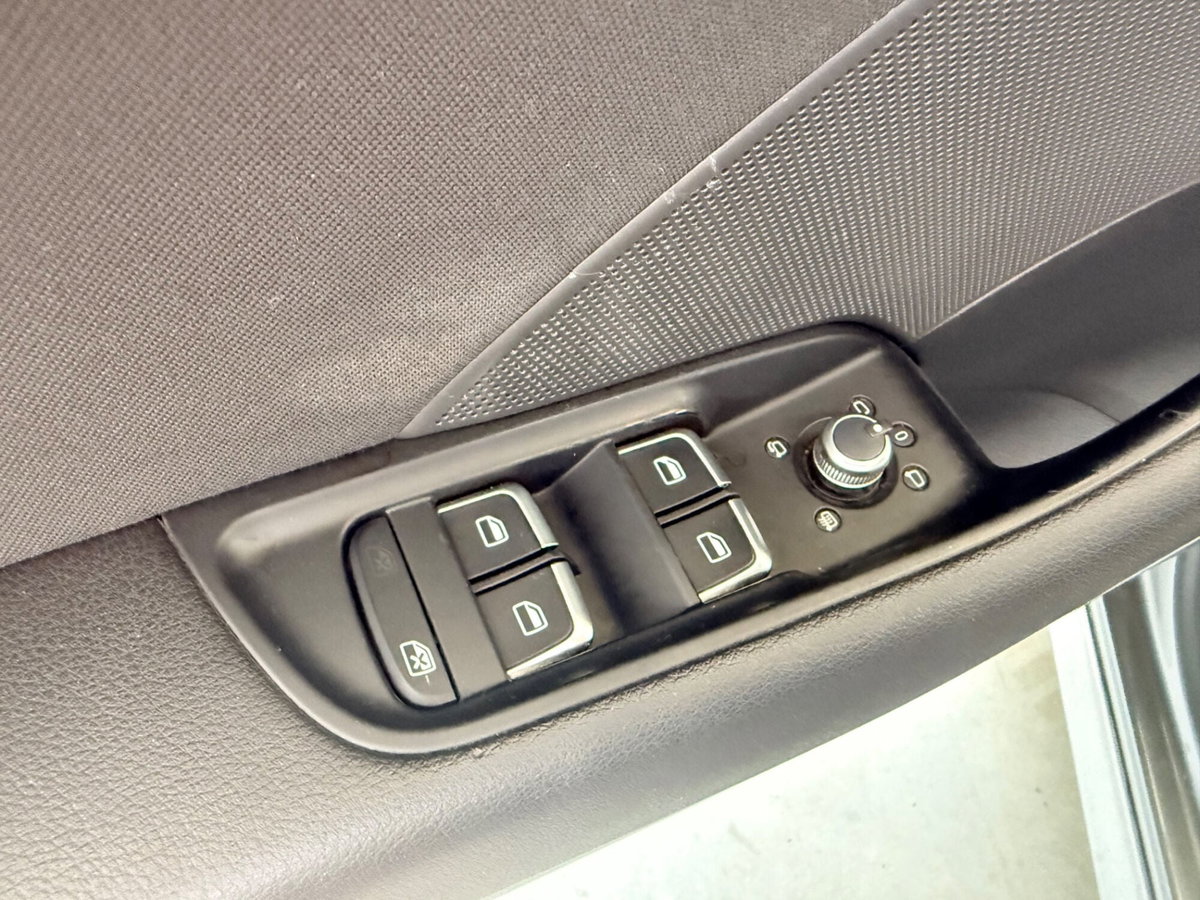 Audi A3 Sportback 2.0 TDI Sport (8)