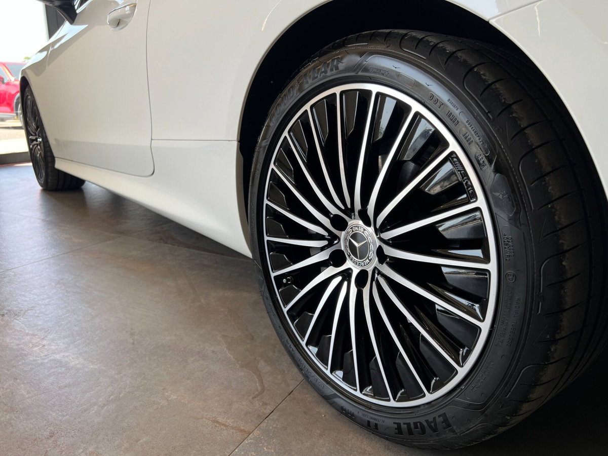 Mercedes-Benz CLE Cabrio 220 d AMG Line Premium Plus auto (7)