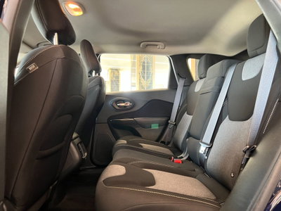 Jeep Cherokee 2.0 Mjt II Longitude (11)