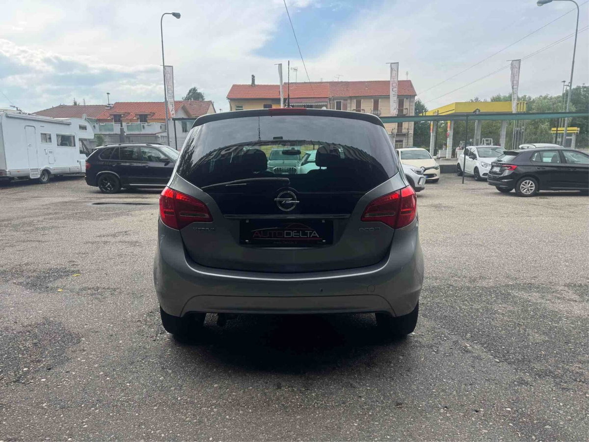 Opel Meriva 1.3 CDTI 95CV ecoFLEStart&Stop Cosmo (8)