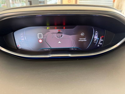 Peugeot 3008 BlueHDi 130 S&S Allure Pack (11)