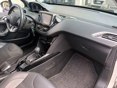 Peugeot 2008 Turbo 110 S&S Allure (11)