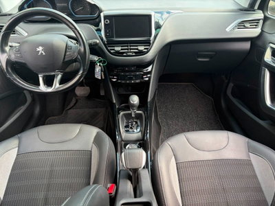 Peugeot 2008 Turbo 110 S&S Allure (13)