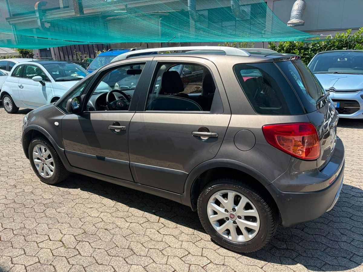 Fiat Sedici 2.0 MJT 16V DPF 4x4 Dynamic (6)