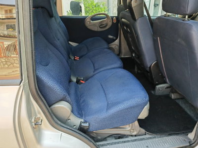 Fiat Multipla 1.9 JTD Family (11)