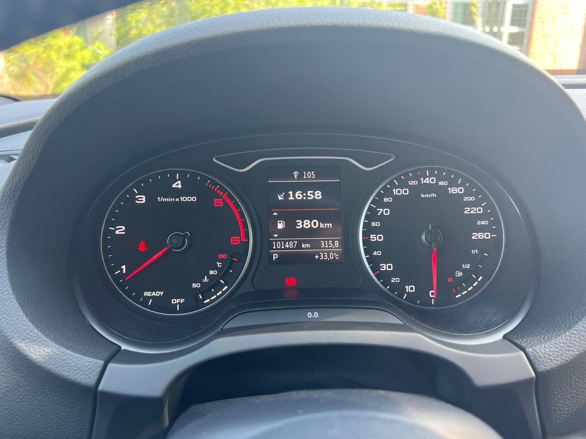 Audi A3 Sportback 35 TDI S line edition (10)