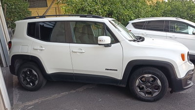 Jeep Renegade 1.6 Mjt 120 CV Longitude (4)