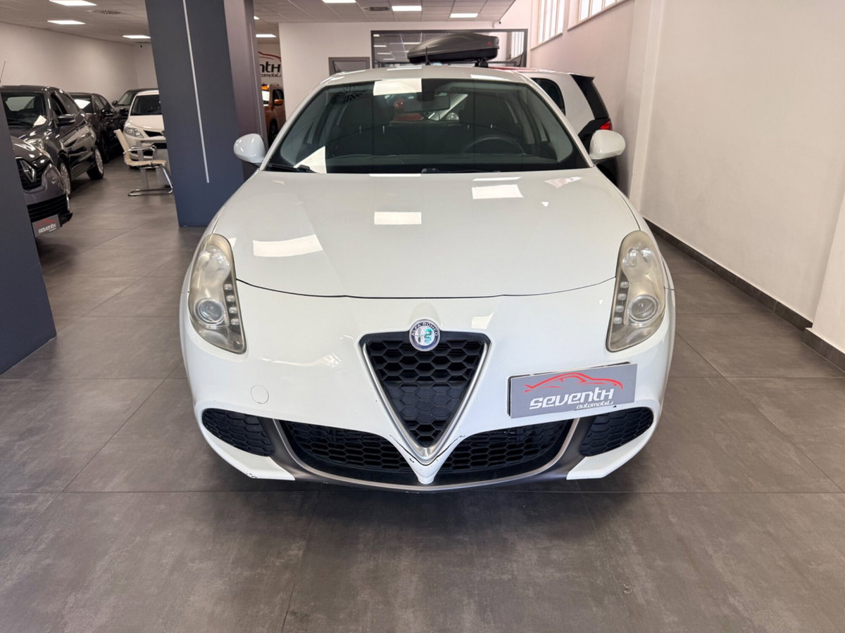 Alfa Romeo Giulietta 1.6 JTDm-2 Progression c/CL (2)