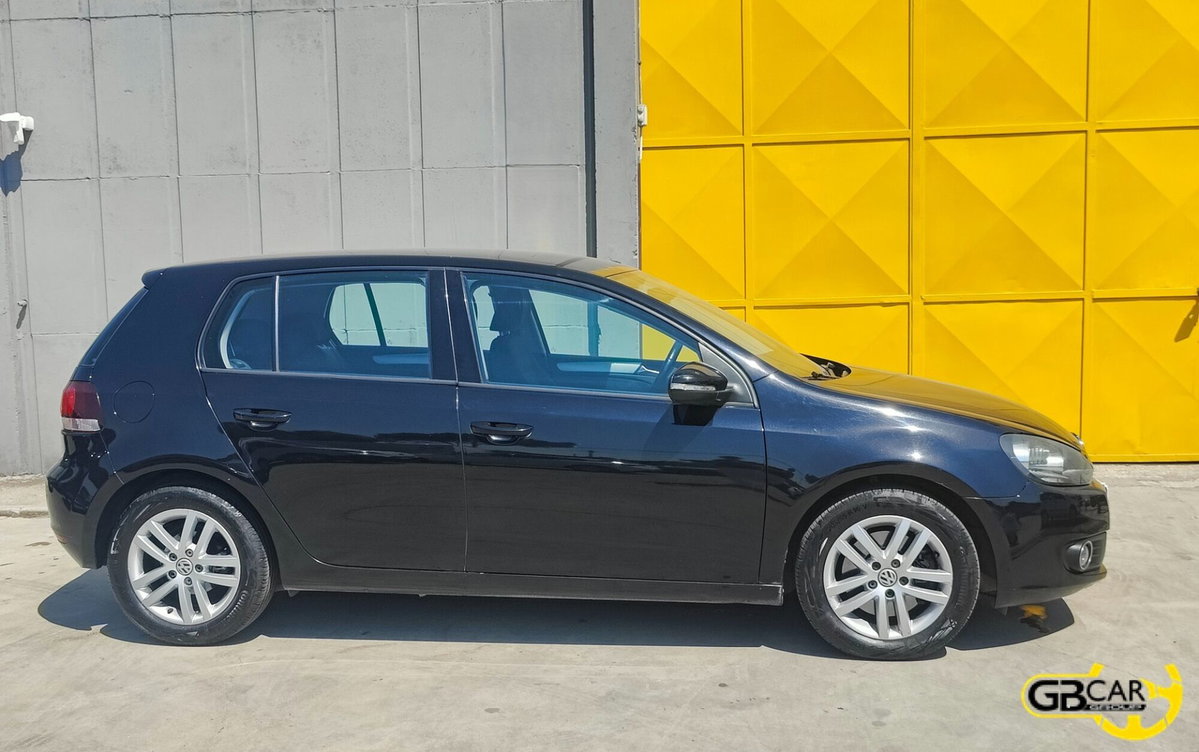 Volkswagen Golf 1.4 TSI 160CV DSG 3p. Highline (3)
