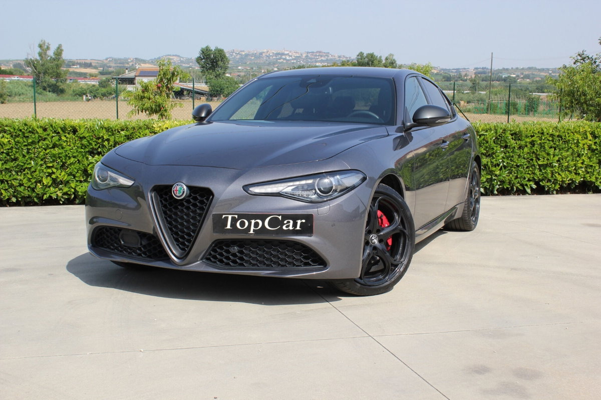Alfa Romeo Giulia 2.2 Turbodiesel 160 CV AT8 B-Tech