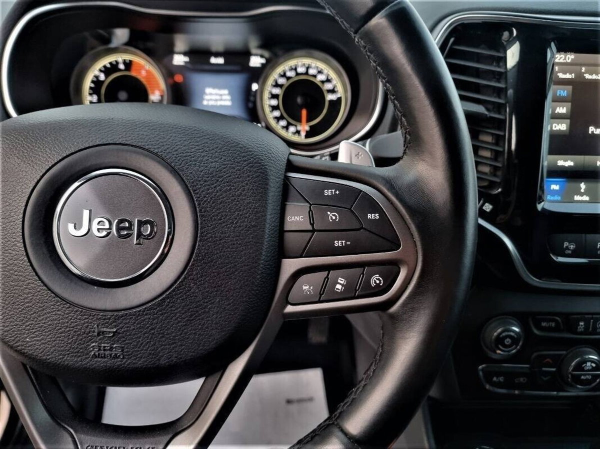 Jeep Cherokee 2.2 Mjt Limited (13)