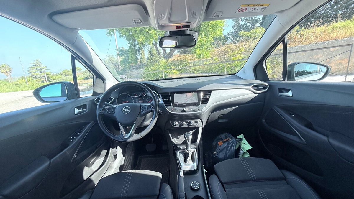Opel Crossland 1.5 ECOTEC D 120 CV Start&Stop aut. Elegance (11)
