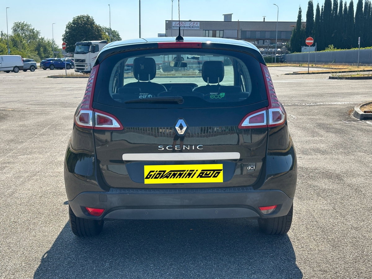 Renault Scenic E-Tech Electric 1.5 dCi 110CV Luxe (6)