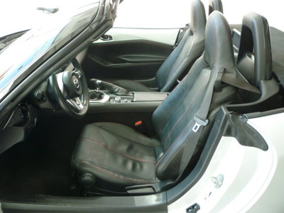 Mazda MX-5 1.5L Skyactiv-G Exceed (3)