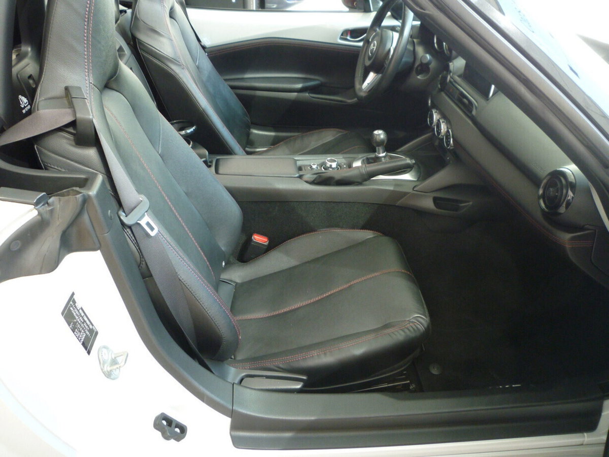 Mazda MX-5 1.5L Skyactiv-G Exceed (6)