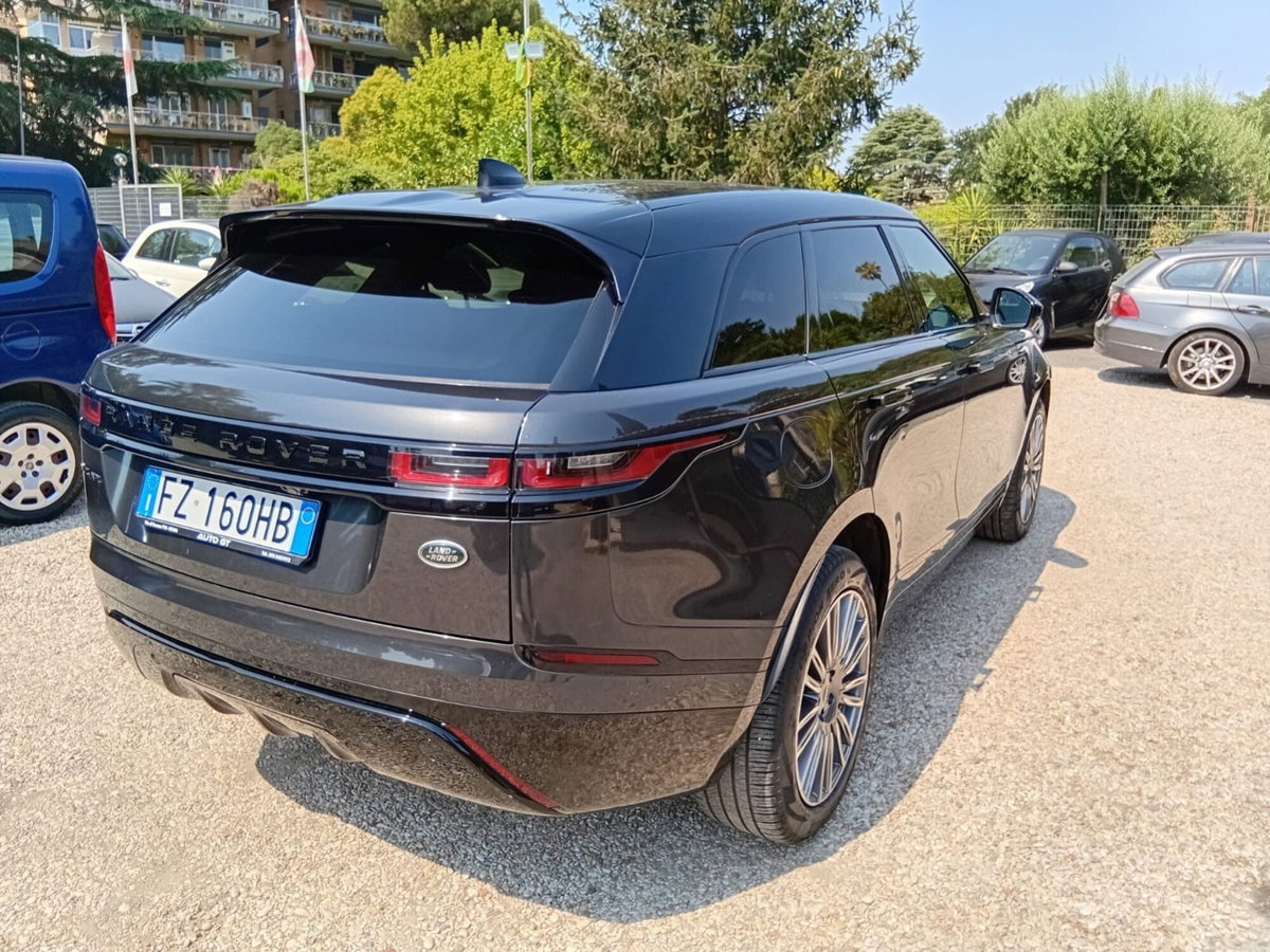 Land Rover Range Rover Velar 2.0D I4 240 CV R-Dynamic SE (6)