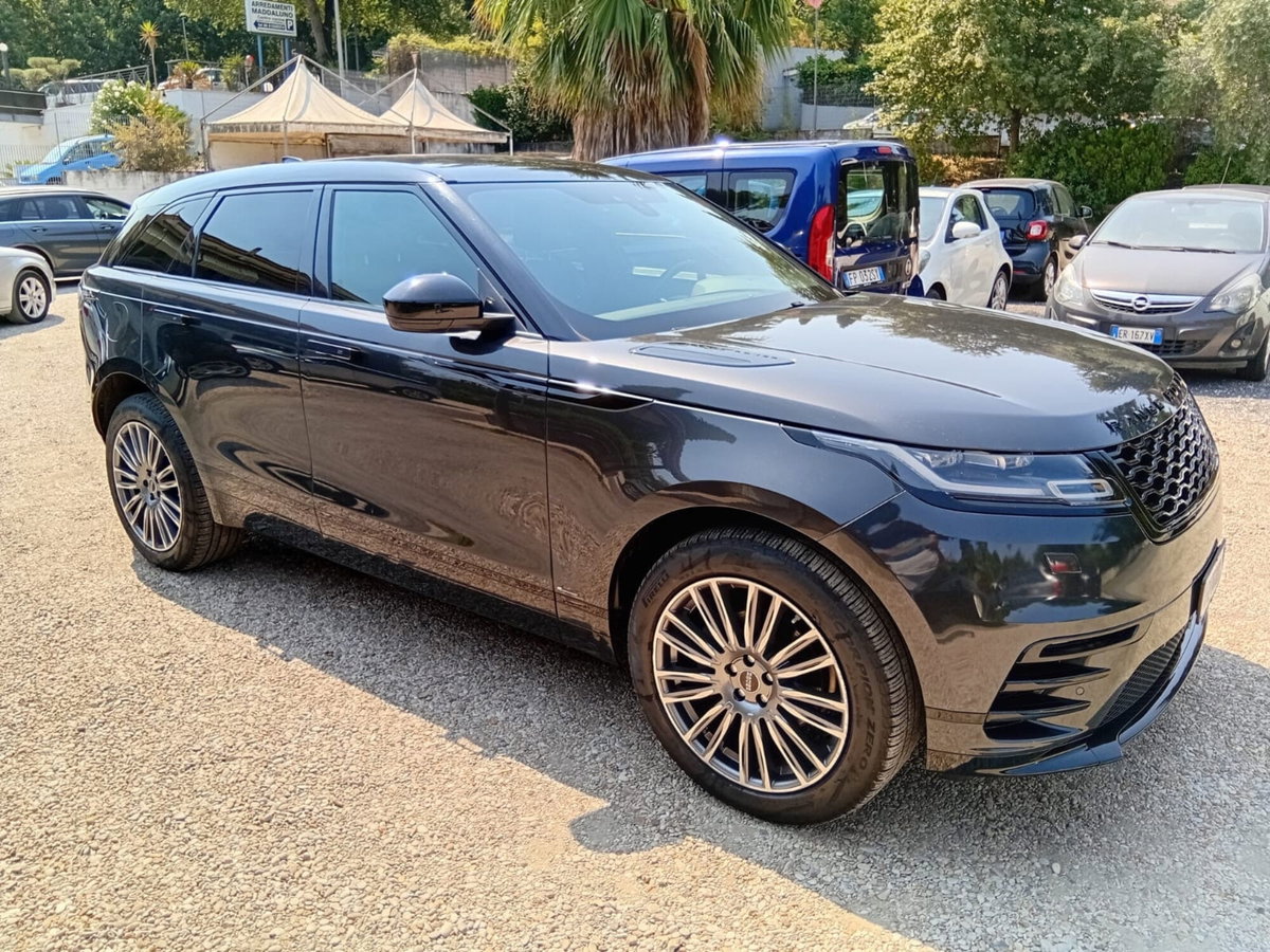 Land Rover Range Rover Velar 2.0D I4 240 CV R-Dynamic SE (8)