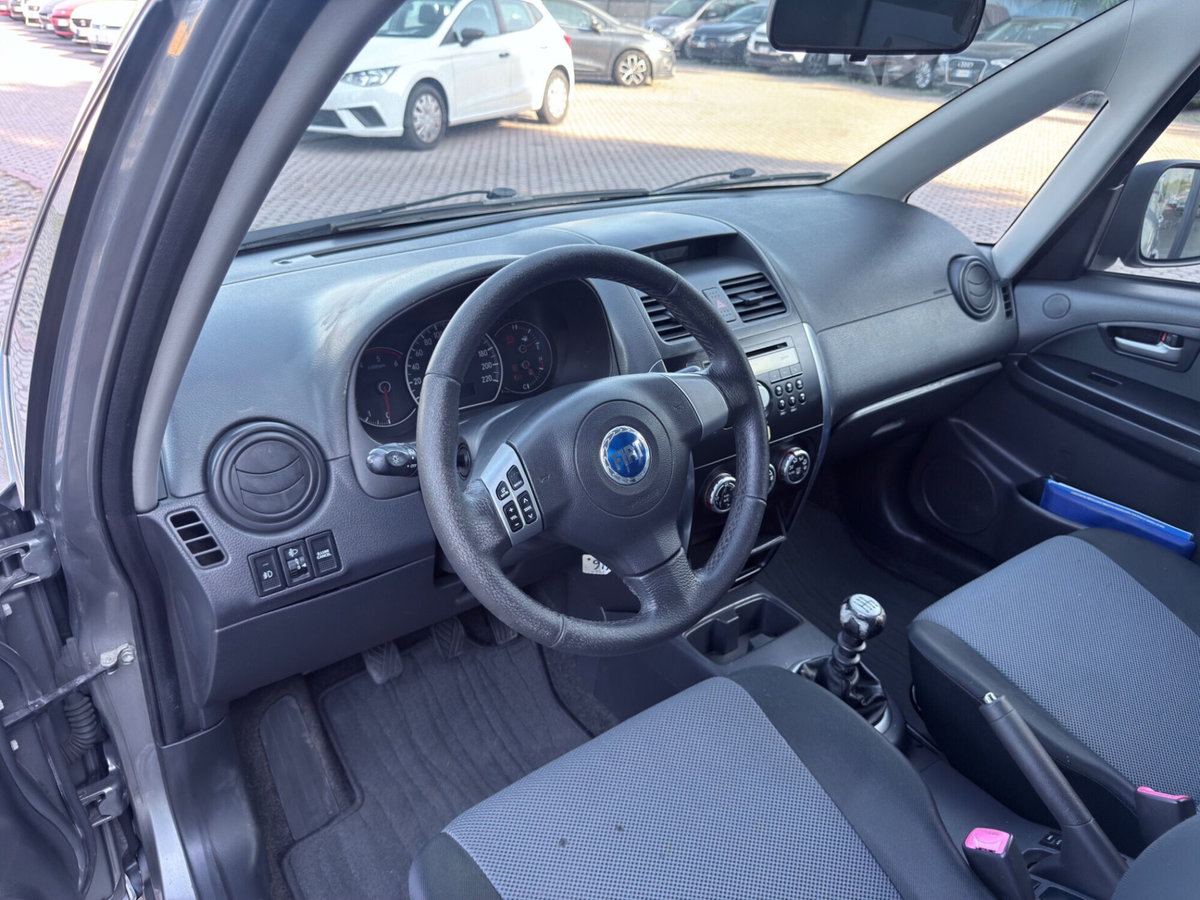 Fiat Sedici 1.9 MJT 4x4 Dynamic (10)