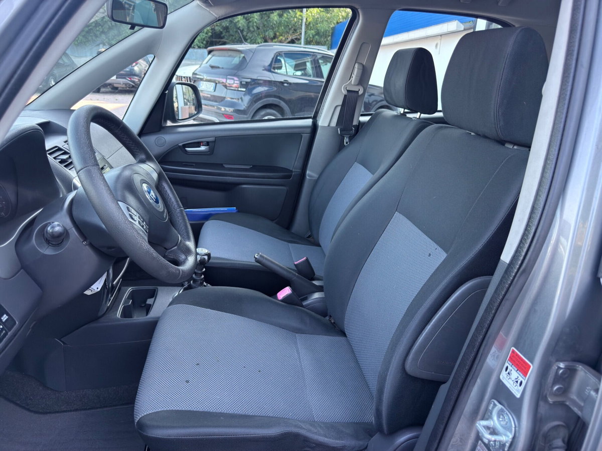 Fiat Sedici 1.9 MJT 4x4 Dynamic (11)