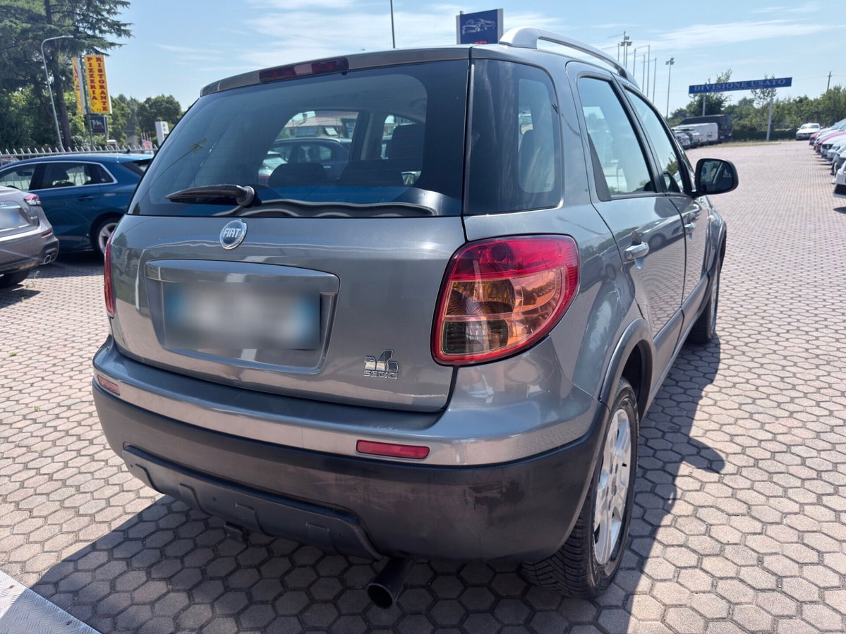 Fiat Sedici 1.9 MJT 4x4 Dynamic (5)
