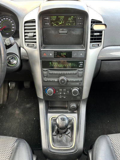 Chevrolet Captiva 2.0 VCDi 2WD (15)