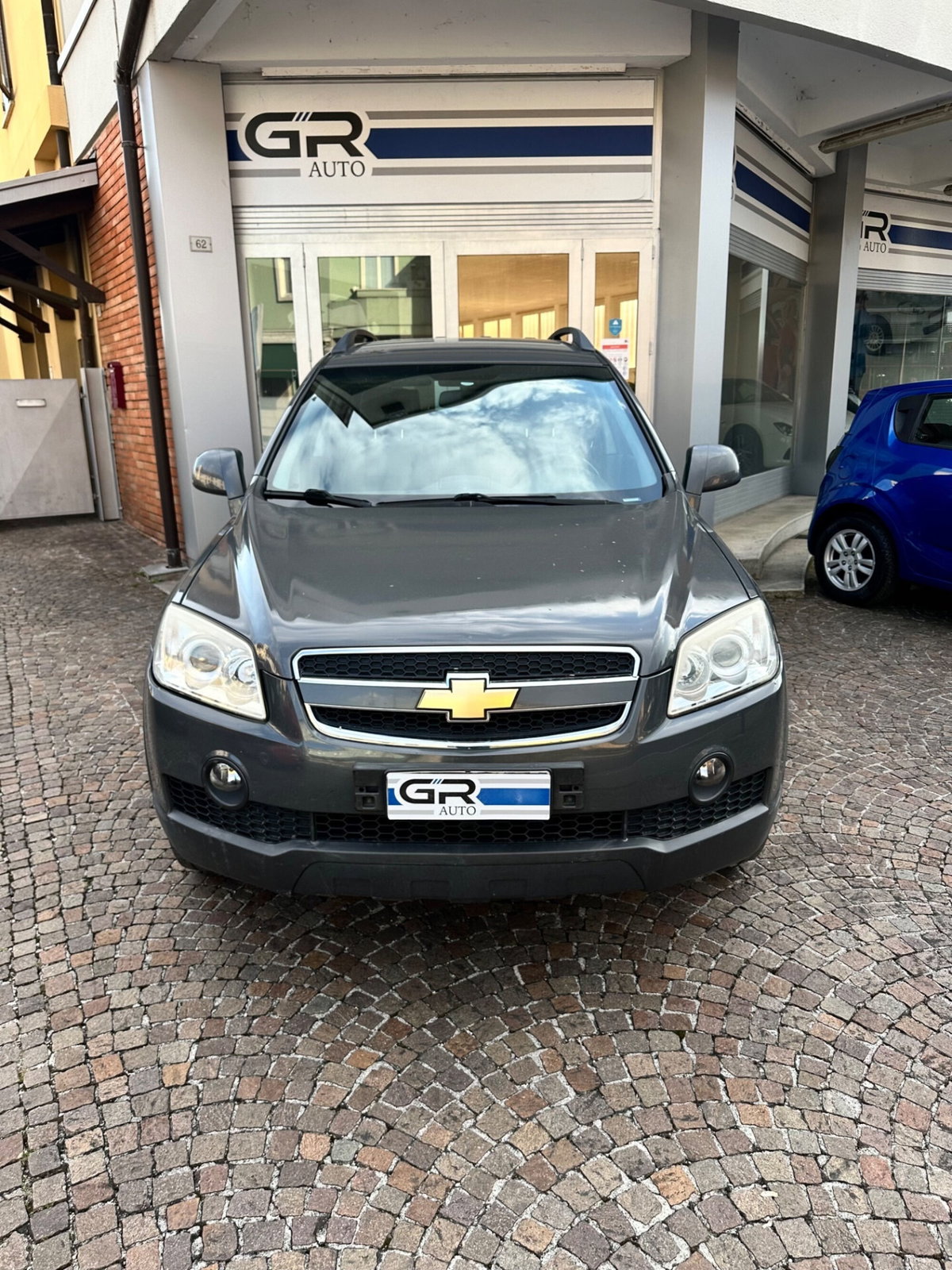 Chevrolet Captiva 2.0 VCDi 2WD (2)