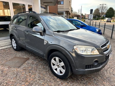Chevrolet Captiva 2.0 VCDi 2WD (3)