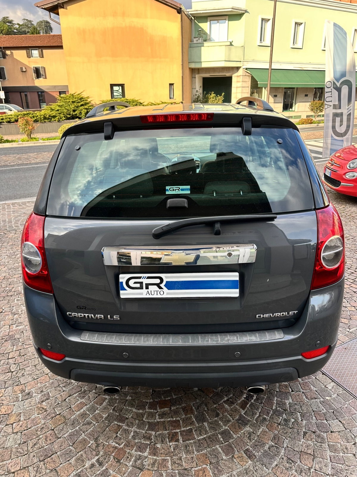 Chevrolet Captiva 2.0 VCDi 2WD (5)