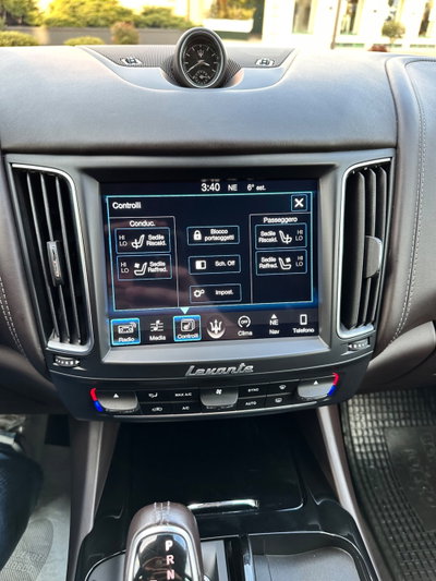 Maserati Levante Levante V6 Diesel AWD (14)