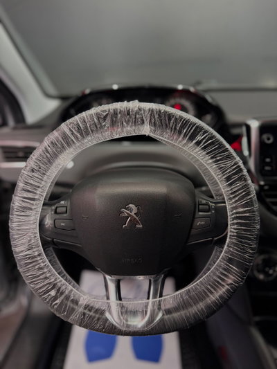 Peugeot 208 75 5 porte Allure (11)