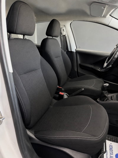 Peugeot 208 75 5 porte Allure (14)