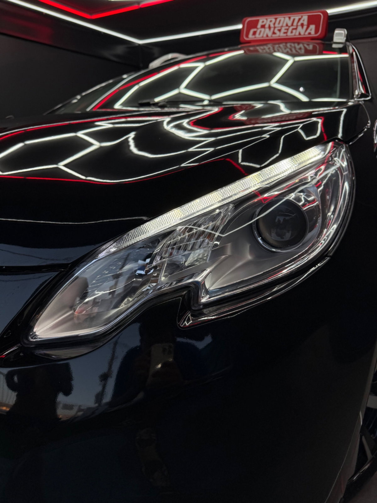 Peugeot 2008 100 Allure (19)