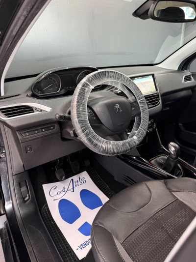 Peugeot 2008 100 Allure (8)