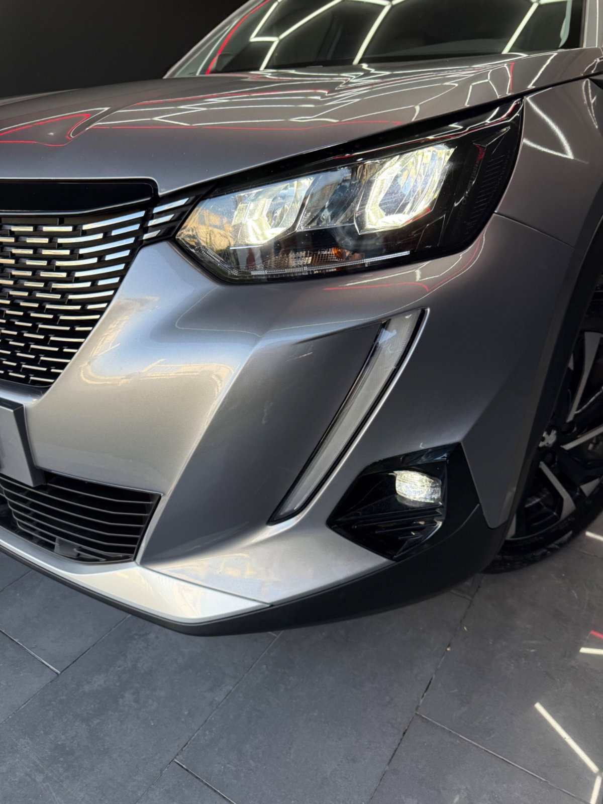 Peugeot 2008 BlueHDi 130 S&S EAT8 Allure Pack (20)