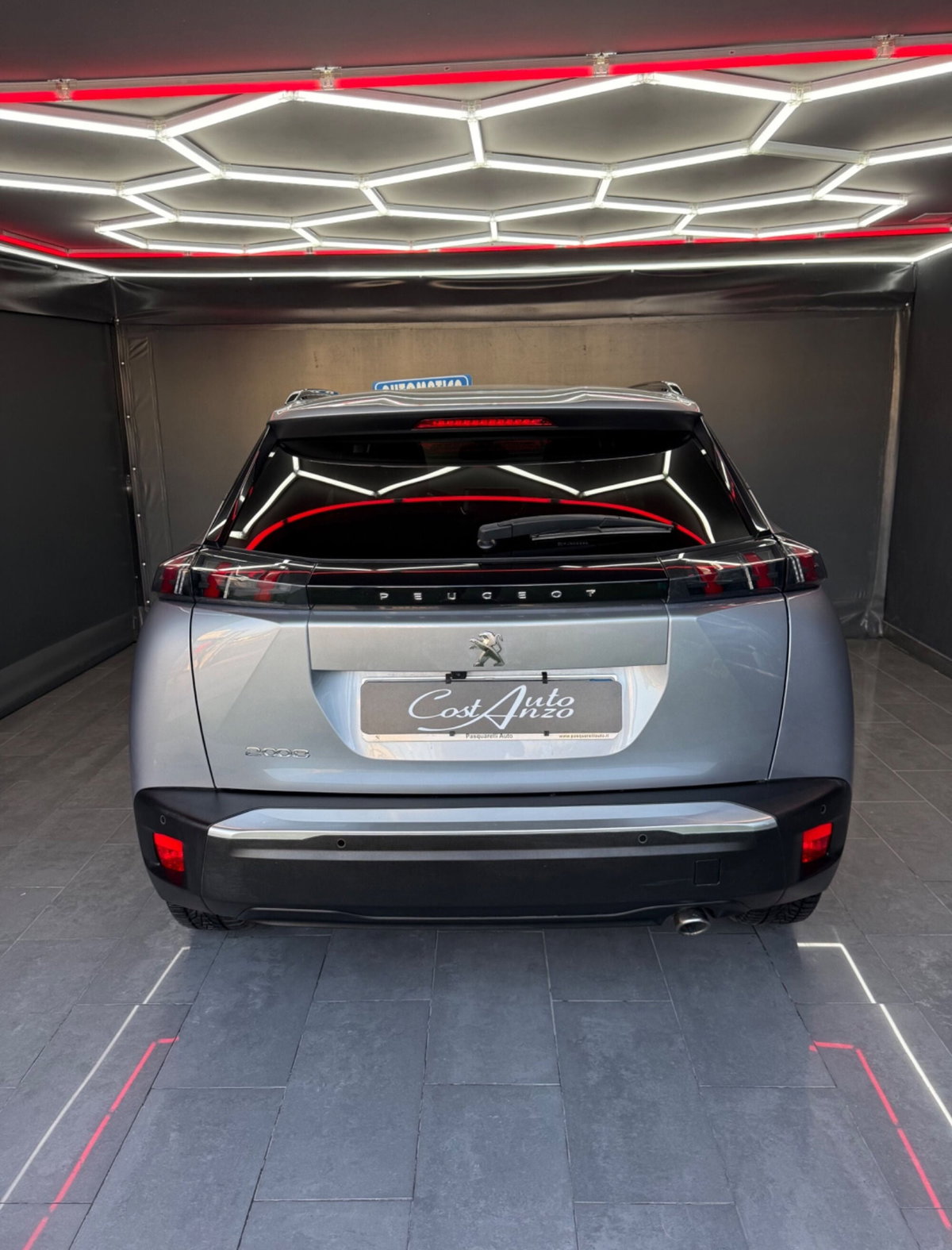 Peugeot 2008 BlueHDi 130 S&S EAT8 Allure Pack (6)